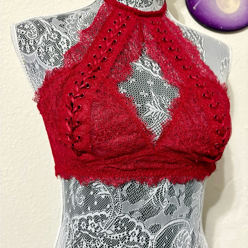 Victoria's Secret Very Sexy Lace Bralette
